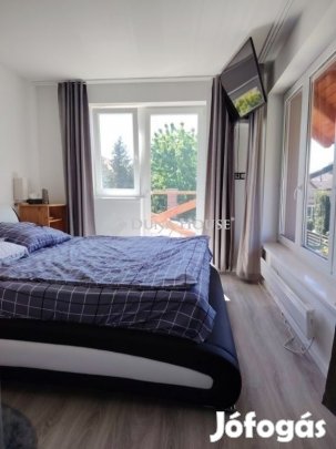 Budapest 16. ker.i 71 nm-es ház eladó