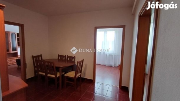 Budapest 4. ker.i eladó 71 nm-es lakás