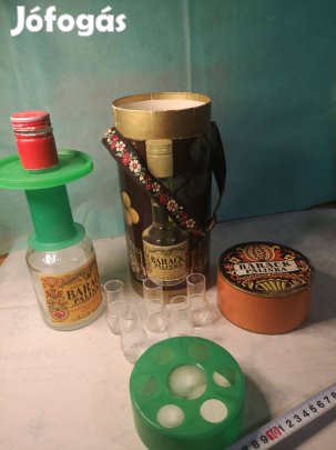 Budapest Likőripari Vállalat Barack pálinka díszdoboz üveg + 5db pohár