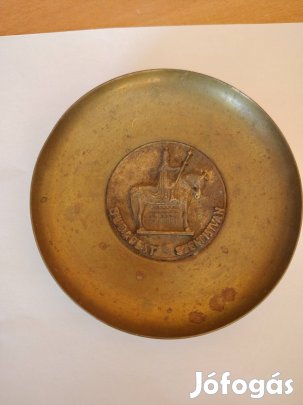 Budapest Szent István fali dísz fém 