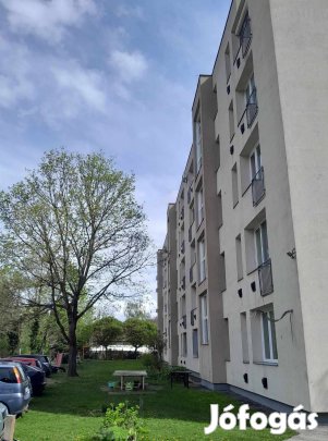 Budapest XVI. kerület, Újszász utca fiatalos lakás eladó