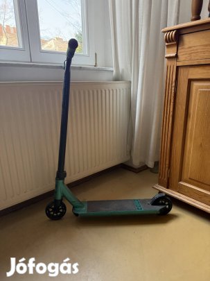 Budapesti személyes átvétel! - Blunt Colt S4 freestyle roller