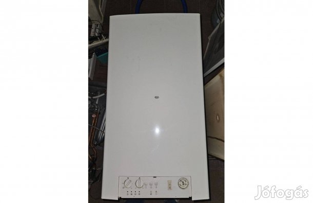 Buderus Logamax U012 turbós gázkazán