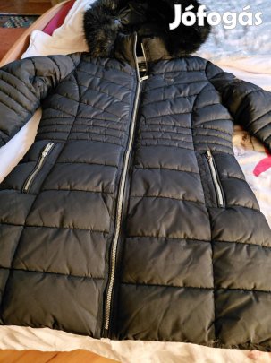Budmil női kabát eladó.