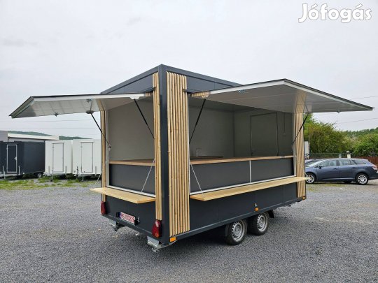 Büfékocsi 4 m Bár Két kiszolgáló ablakkal