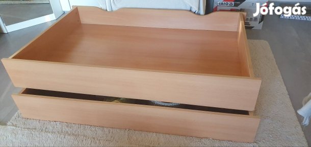 Bükk színű ágynemű-tartó 