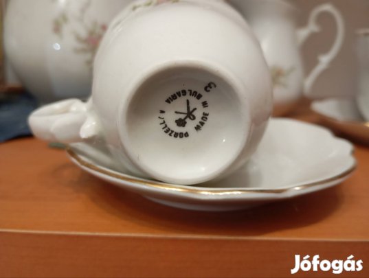 Bulgária porcelán készlet 