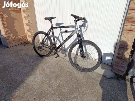 Bulls férfi 26"-os tárcsafékes aluvázas kerékpár bicikli jó állapotban