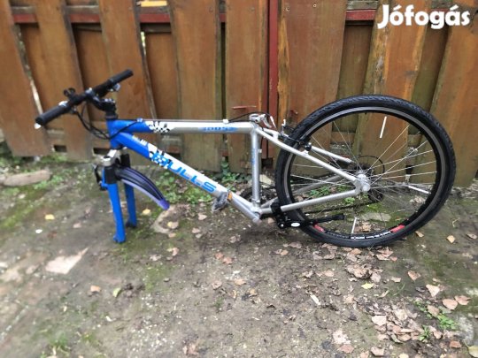 Bulls kerékpár , montainbike alkatrésznek. 22000 Ft :Lenti