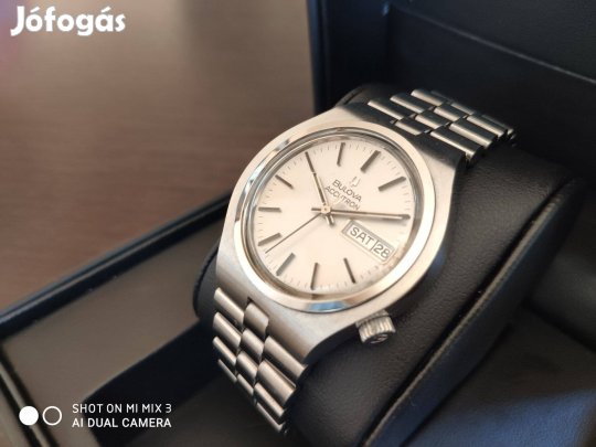 Bulova Accutron Date Day BC Vintage hangvillás karóra 360 Hz (újszerű)