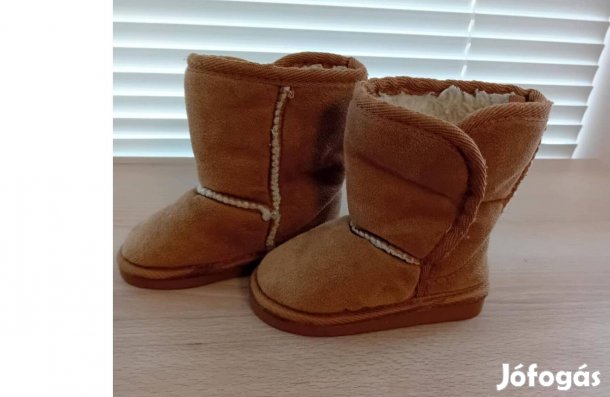 Bunda béléses gyerek csizma