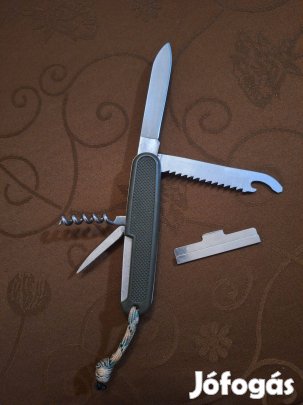 Bundeswehr Svájci bicska