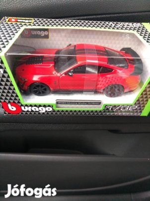 Burago Ford Mustang eladó új allapotban