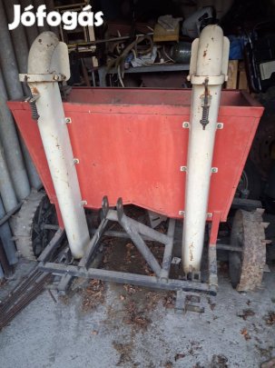 Burgonya ültető gép 2 soros