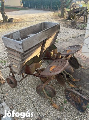 Burgonyavető,és töltő eke eladó
