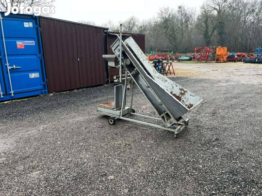 Burgonyazsákoló,mérleggel