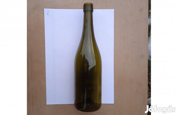 Burgundi Hugo Oliv csavarzáras borosüveg 0,75l