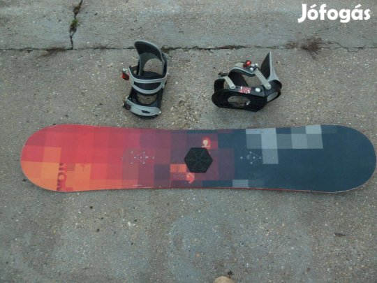 Burton Custom snowboard lap ,Burton kötés karc mentes talpal eladó.Lap