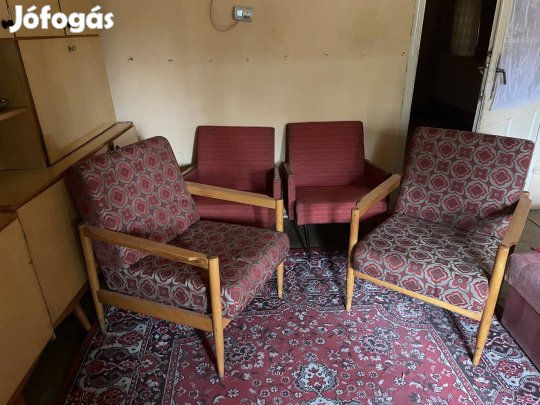 Bútor  Eladas 