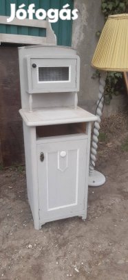 Bútorfestéshez különböző bútorok, krétafestéshez kitűnő