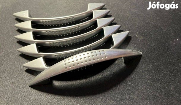 Bútorfogantyú E005-093 96 matt króm fém