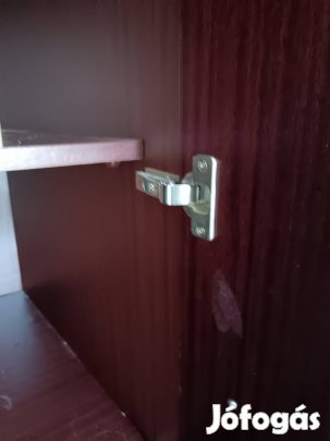 Bútorok szekrény, komód, ülőgarnitúra 