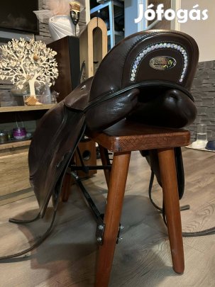 Butterfly Uta Gräf díjlovagló nyereg