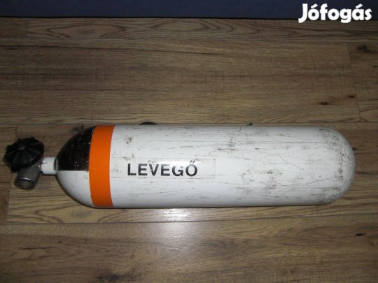 Búvárpalack 300 bár eladó