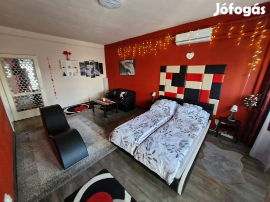 Búvóhely , szálláshely Szigetszentmiklóson