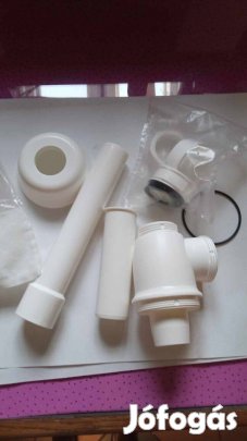Bűzelzáró műanyag csövek 2000 Ft