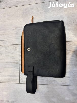 Bvlgari eredeti borjúbőr kézitáska / clutch új, sosem használt (20×1