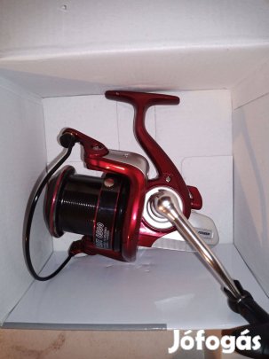 By Döme Team Feeder Longcast 6500 orsó