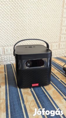 Byintek hordozható LED projektor Smart 3D HD dlp Mobil UFO U70 Pro