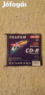 CD-R 80 Fuji 700MB slim tokban, 50 db