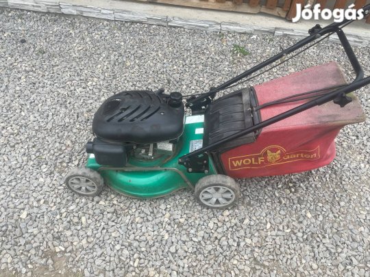 CMI benzines fűnyíró