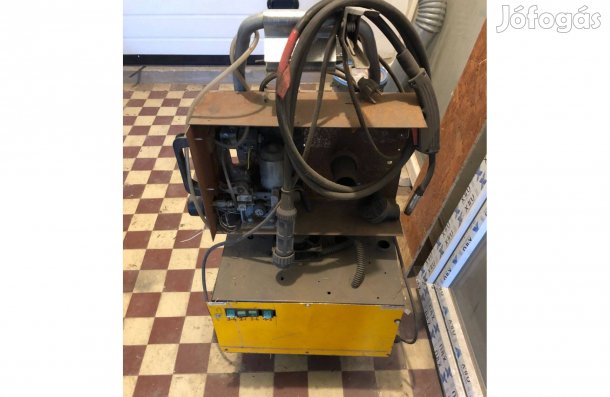 CO hegesztő varstroj de átépítve