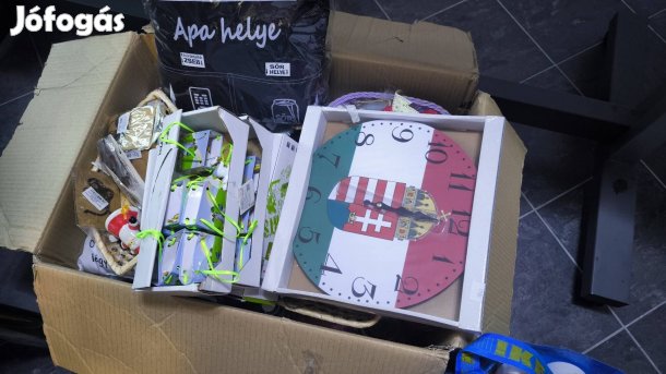 CQ ajándékok vegyesen