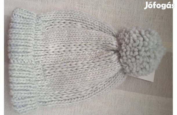 C&A világosszürke, kötött, meleg sapka, új!