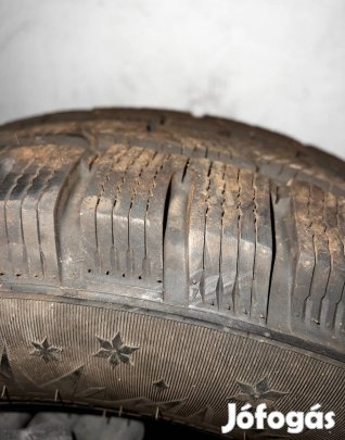 C téli gumi Teherautó hoz 215/70/15