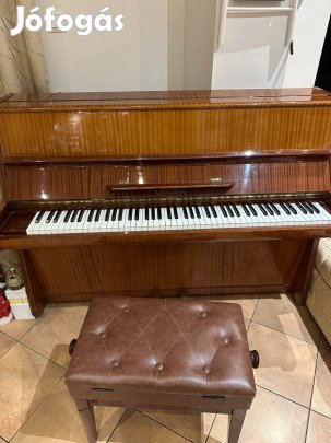 Calisia pianínó (zongora) !