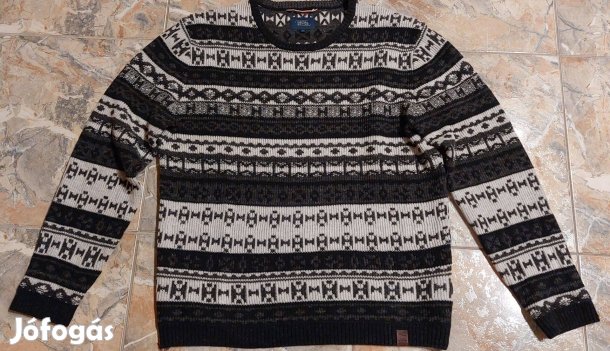 Camel pulóver eladó