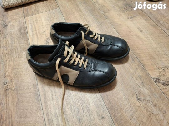 Camper női bőr cipő