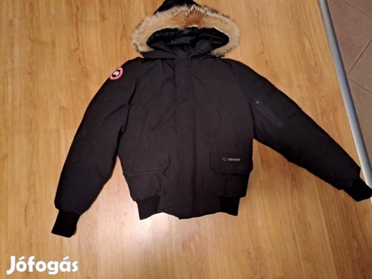 Canada Goose dzseki kabát S-es