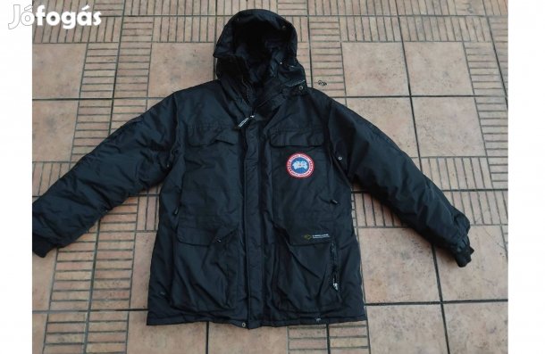 Canada Goose kapucnis kabát vízálló télikabát M L