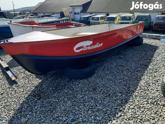 Canadian típusú alucsónakok