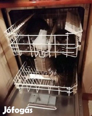 Candy 8 terítékes mosogatógép