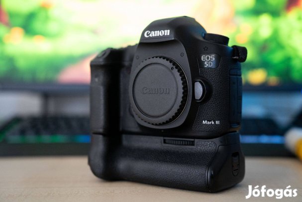 Canon EOS 5D Mark III + Battery Grip