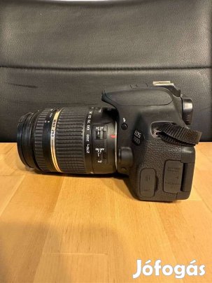 Canon EOS 700 D + 2 objektív + Ajándék vaku és állvány