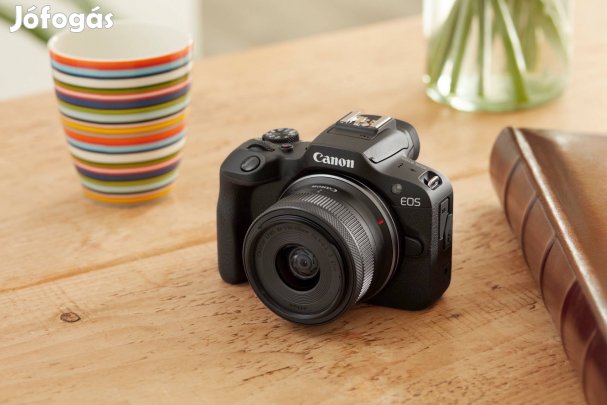 Canon EOS R100 fényképezőgép