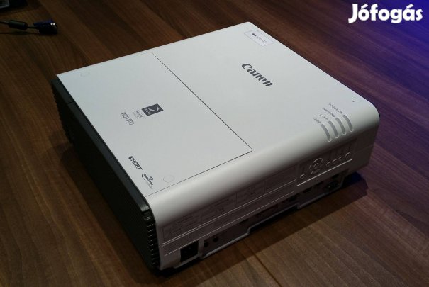 Canon Wux500 - 5000 Ansis projektor - csak 185 órás